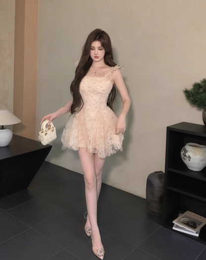 New Style Champagne Appliqued Floral Design A-line Spaghetti Strap Homecoming Dress TP3702