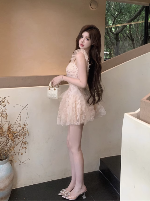 New Style Champagne Appliqued Floral Design A-line Spaghetti Strap Homecoming Dress TP3702
