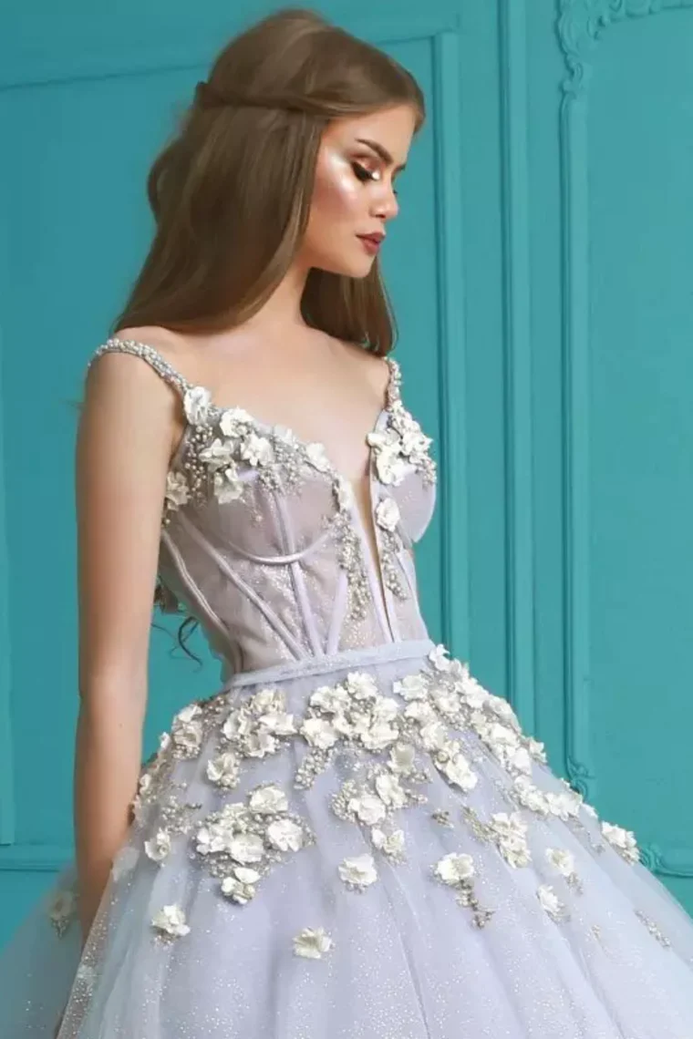Ball Gown Spaghetti Straps Quinceanera Dresses With Handmade Flowers Tulle  gh2069