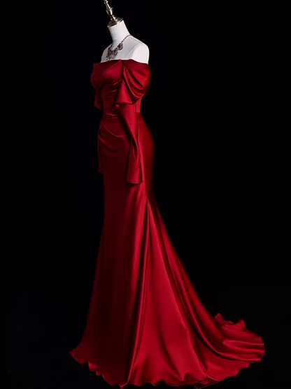Vestidos de fiesta elegantes de satén burdeos largos con hombros descubiertos y corte sirena