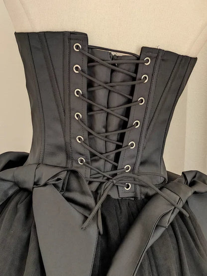 Vestido corto de satén retro negro de corte A, sin tirantes y con cordones para fiesta de 16 años, TP4037