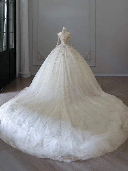 Vestido de novia estilo princesa vintage con cuentas brillantes, corte A y manga larga TP4102