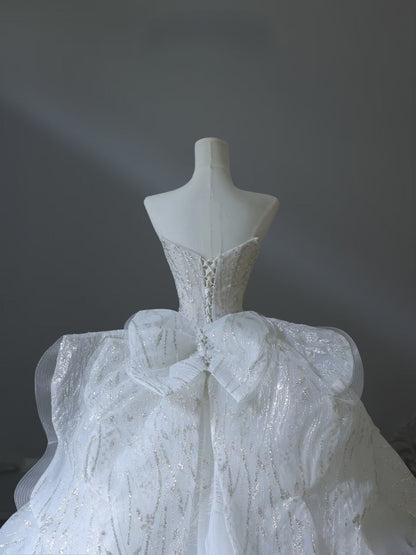 Timeless Ball Gown Sweetheart Neckline Sequin Sleeveless Wedding Dress Bridal Dresses SD2502