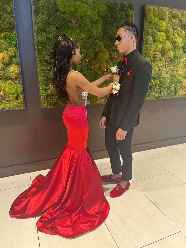 Vestido de fiesta de sirena con cuentas rojas y plateadas para 18 cumpleaños, atuendos de cumpleaños para mujer D2693