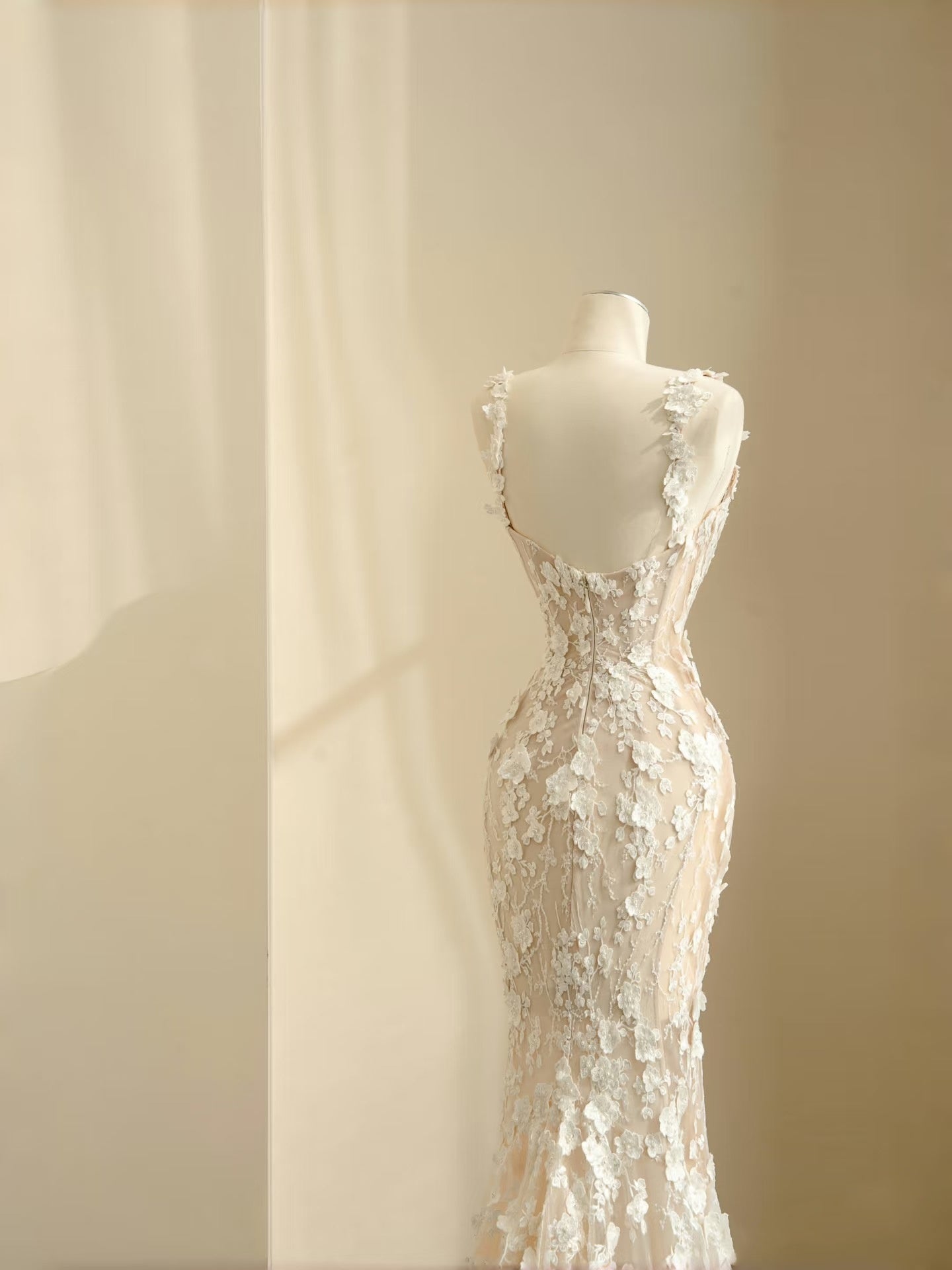Vestido de novia sencillo con tirantes de sirena, encaje blanco, largo hasta el suelo, estilo minimalista, D2730