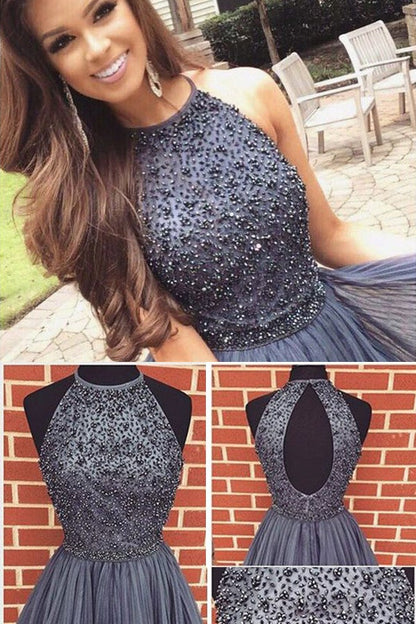 Vestido de fiesta corto gris con cuello alto, corte A y cuentas, de tul, para regreso a casa.