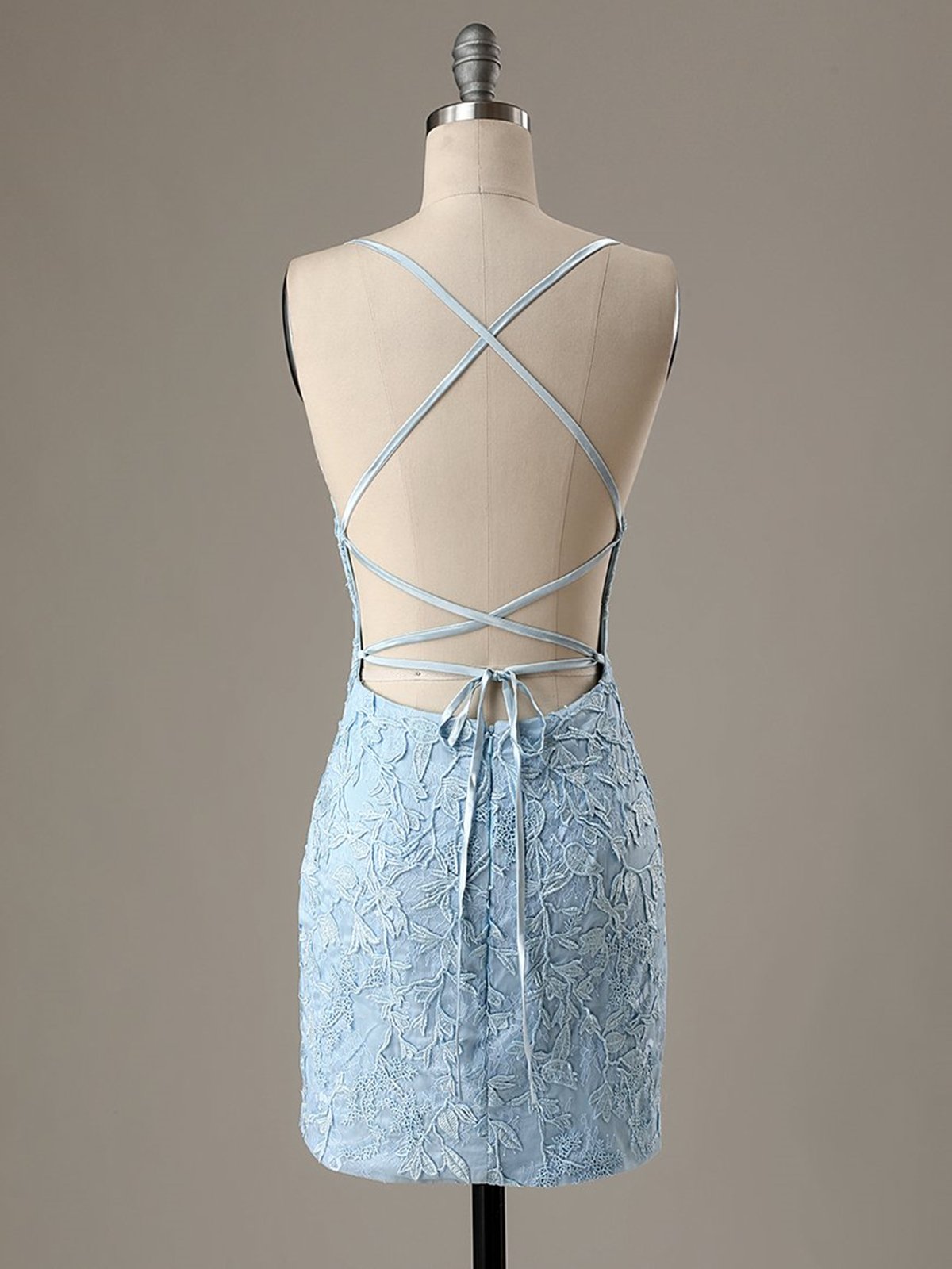 Vestidos de fiesta cortos de encaje azul claro con espalda descubierta, vestidos de graduación de encaje azul claro con espalda descubierta