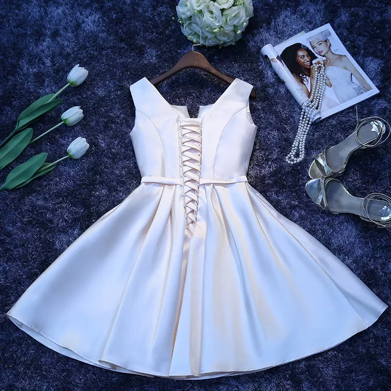 Simple Satin Hoco Dress Short Homecoming Dresses SH142