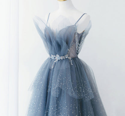 Hermoso vestido de fiesta de tul azul brillante con cuentas, vestido formal escalonado con diamantes de imitación TP01