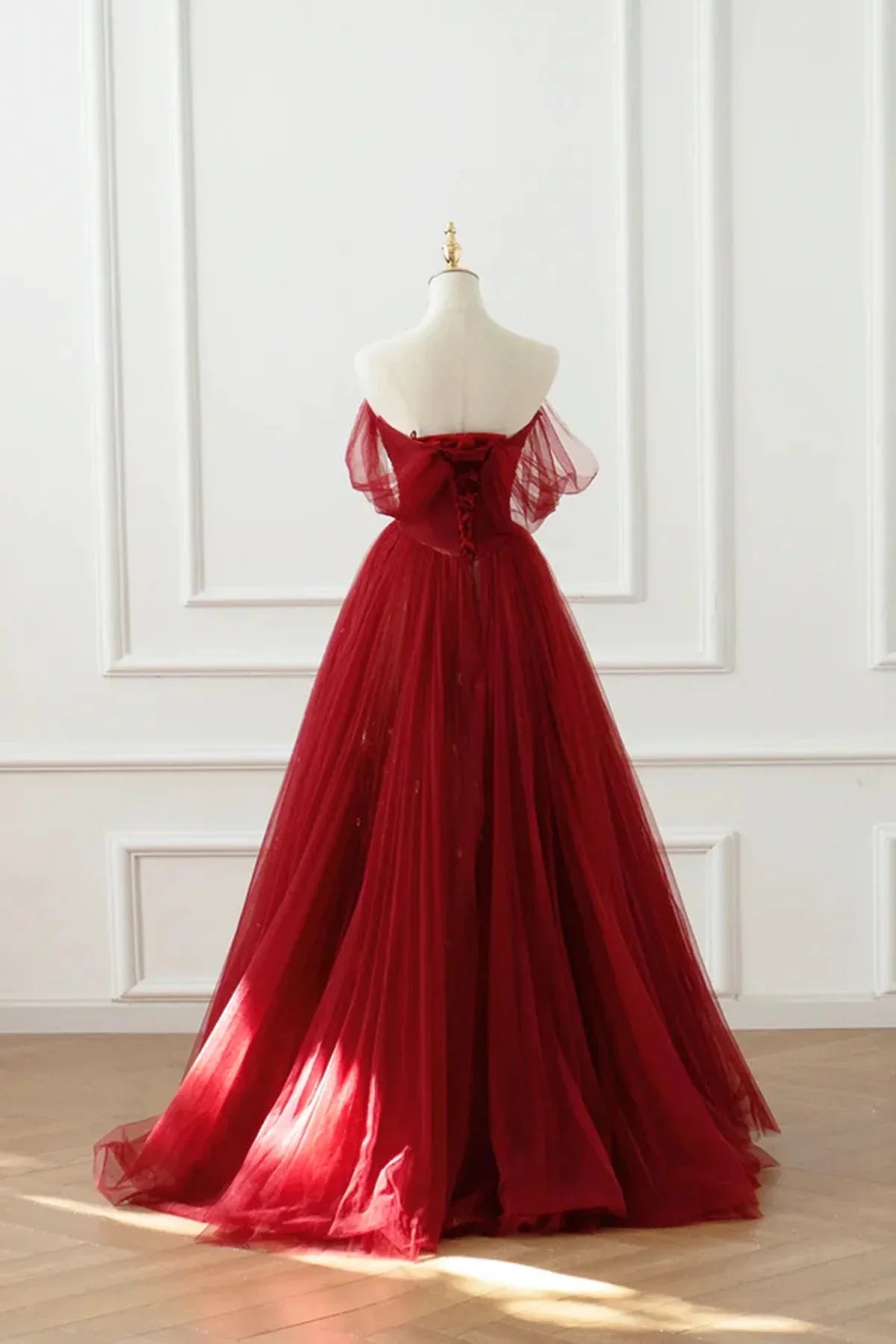 Vestido de fiesta de tul rojo vino con escote corazón y hombros descubiertos, vestido de noche de tul rojo vino TP1102