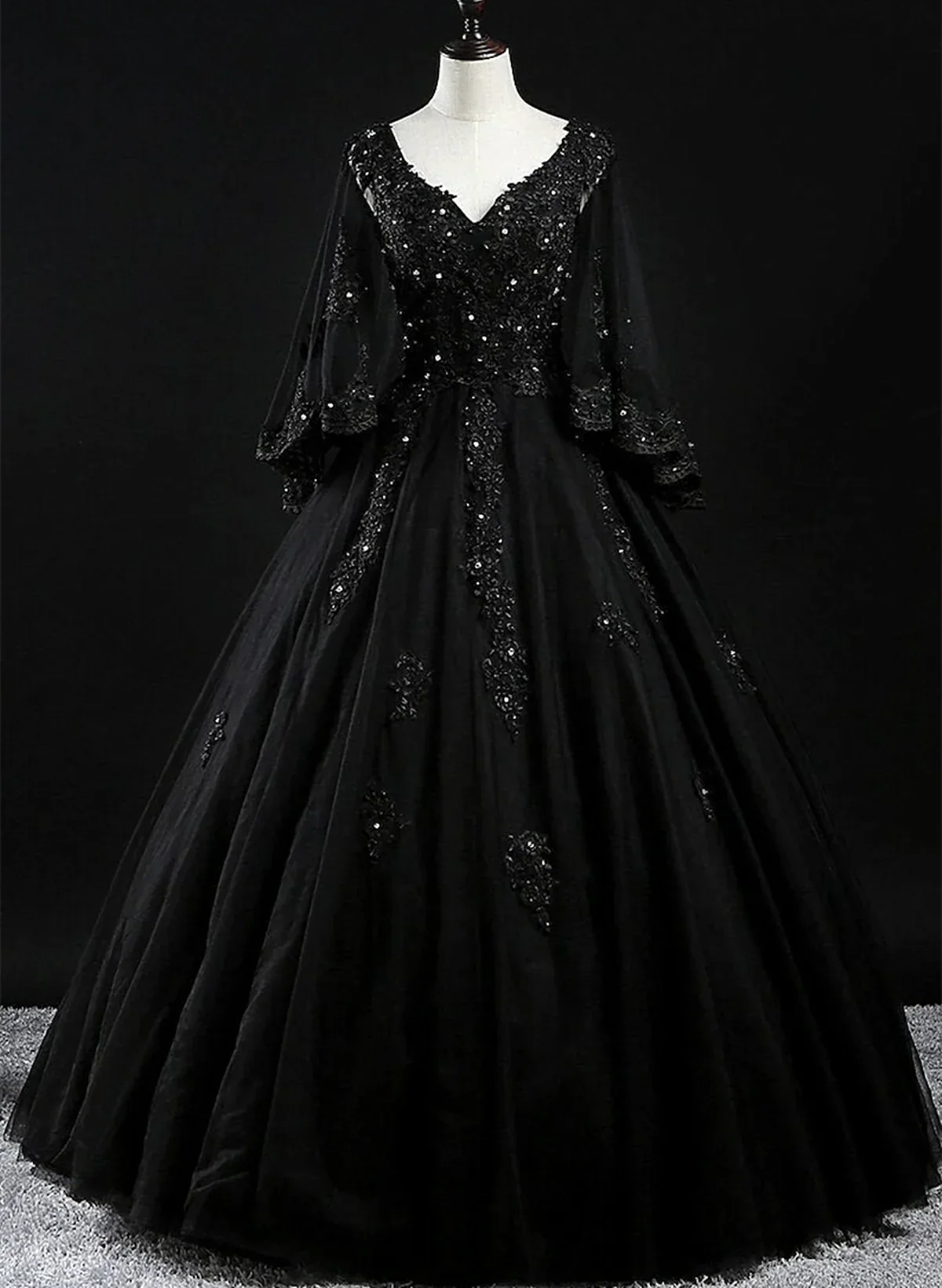 Glam Tulle with Lace Applique Ball Gown Sweet 16 Dress, Beaded Prom Dresses Evening Dress TP1139