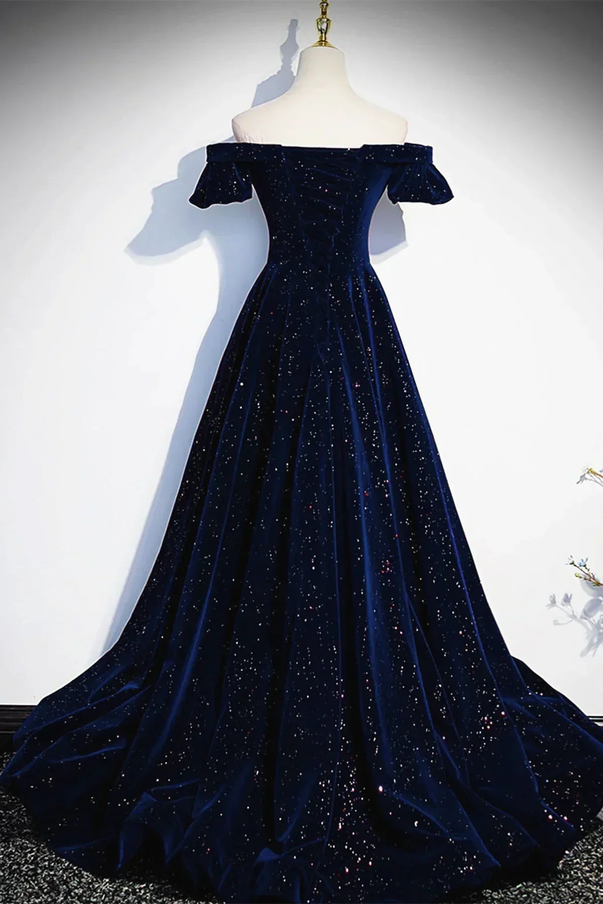 Vestido de fiesta largo de terciopelo azul marino con hombros descubiertos, vestido de fiesta azul marino, vestido formal TP1182