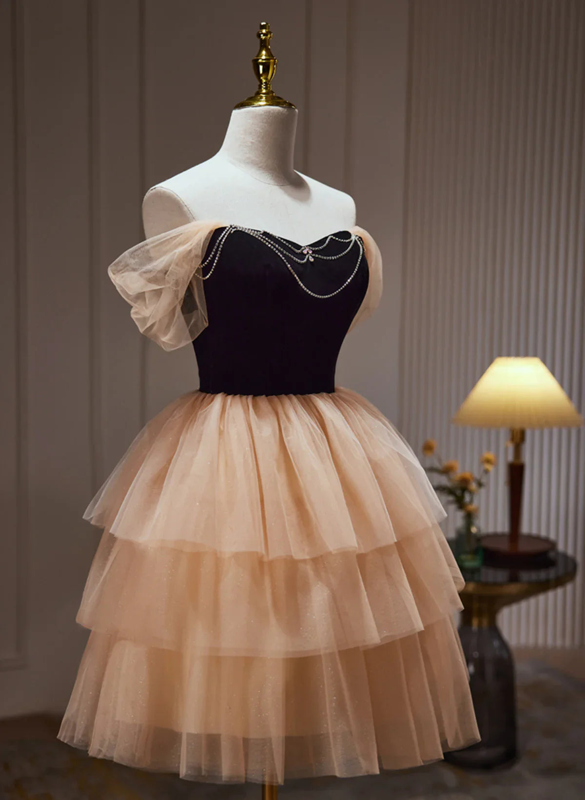 Champagne Tulle Sweetheart Short Party Dress, Champagne Homecoming Dress TP1199