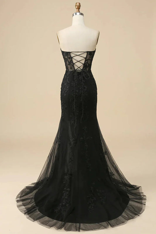 Vestido de fiesta morado claro con escote corazón, corte sirena, apliques de corsé y abertura lateral TP1398