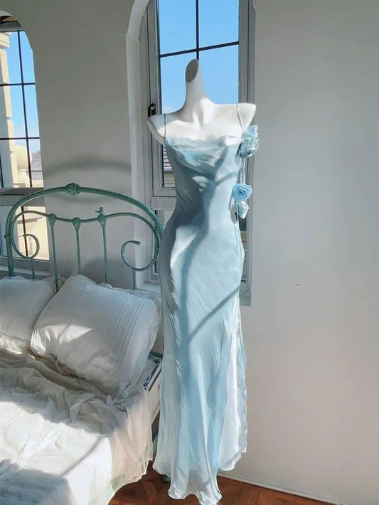 Vestido de fiesta clásico azul cielo claro con tirantes finos y flores TP1430