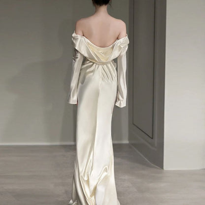 Elegante vestido de fiesta largo de satén blanco con mangas largas TP1538