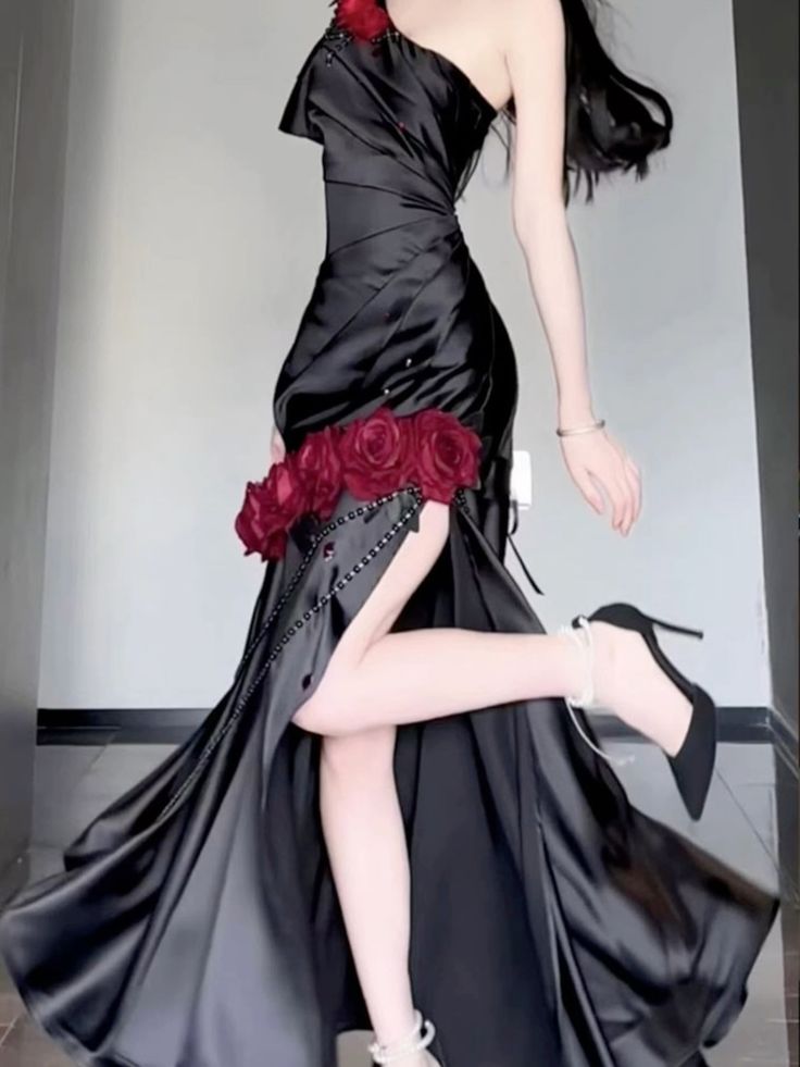 Sexy Black Satin One Shoulder 3D Flower Split Long Prom Dresses TP1561