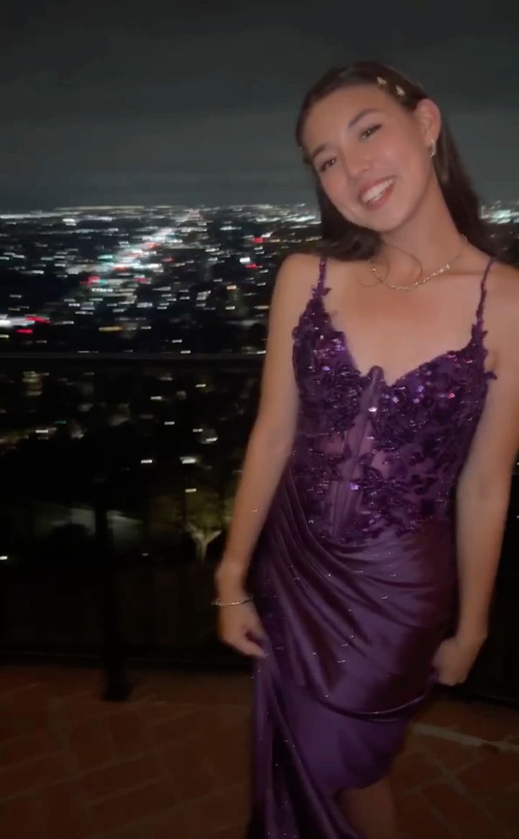 Vestido de fiesta largo de satén con tirantes finos, abertura alta y encaje morado, sexy, TP1711