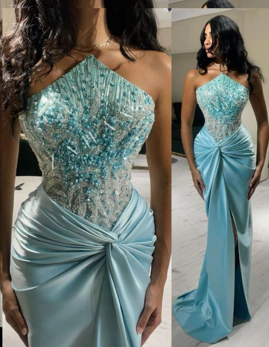 Vestido de fiesta largo de satén con cuentas, escote irregular y hombros descubiertos, estilo sirena, color azul TP1761