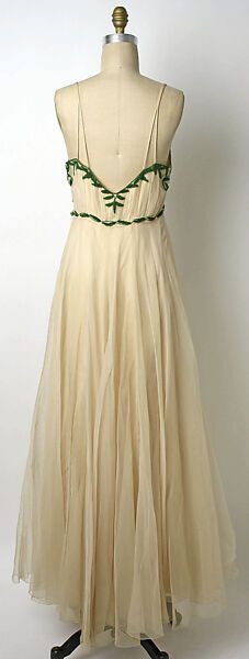 Vestido de fiesta de tul con tirantes finos, corte en A, color champán, con diseño de fresas en 3D TP1837