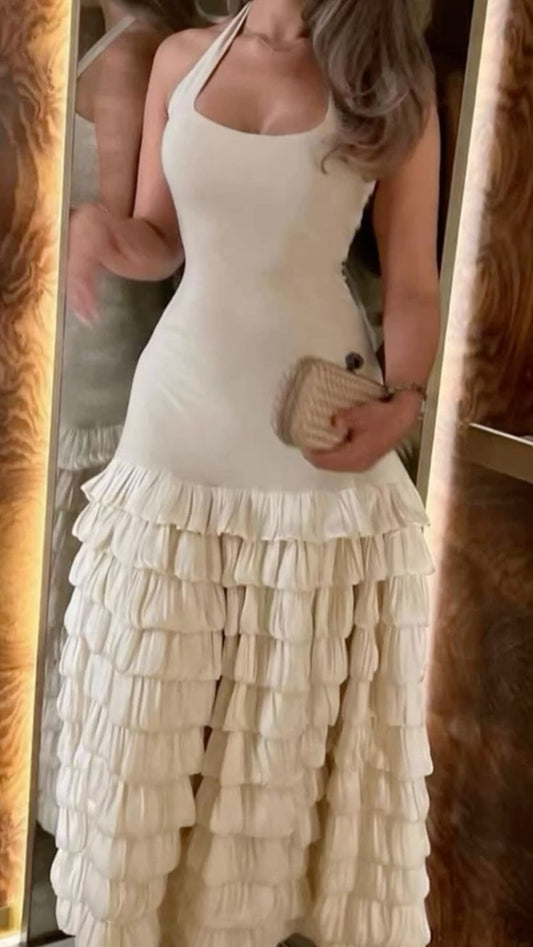 Vestido de fiesta color marfil con escote halter, corte A y capas, TP1867