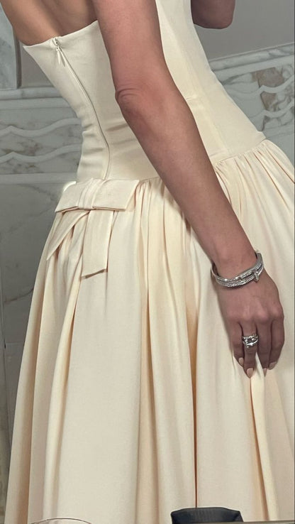 Vestido de noche formal amarillo claro, corte A, sin tirantes, sin mangas, con escote en V, TP1920