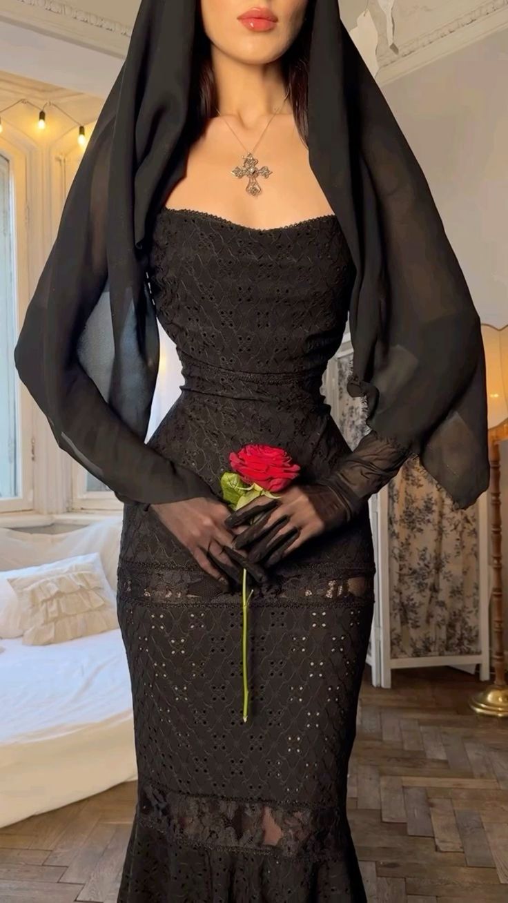 Sexy Black Mermaid Lace Tea Length Ball Gown Evening Dress TP1957