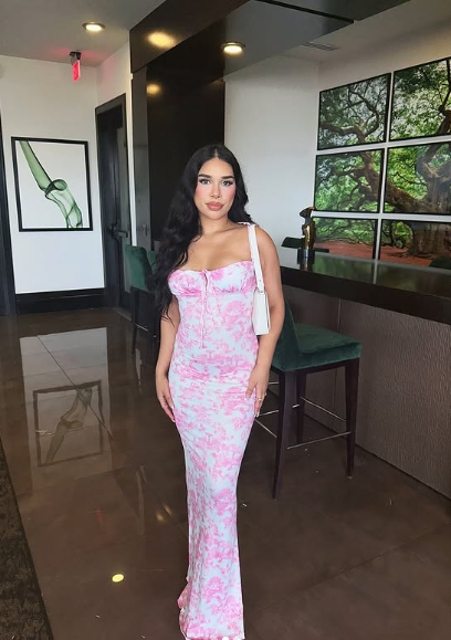 Vestido de noche rosa con escote halter y hombros descubiertos, estampado de sirena, TP1982