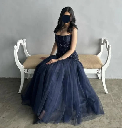 Elegante vestido de noche formal de tul con lentejuelas y corte en A, sin tirantes, TP2001
