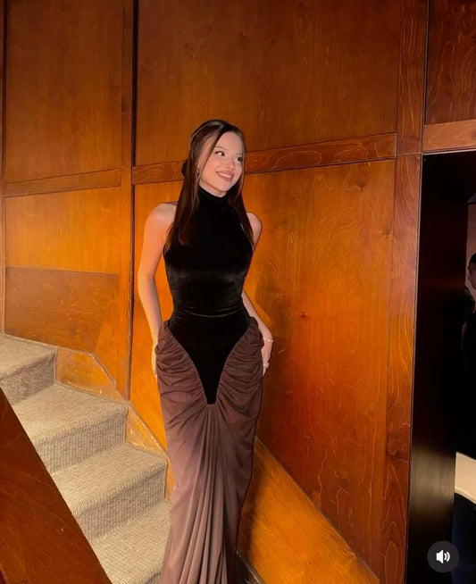 Vestido de noche elegante con escote alto, hombros descubiertos, corte sirena, largo hasta el tobillo, color negro y marrón, TP2023