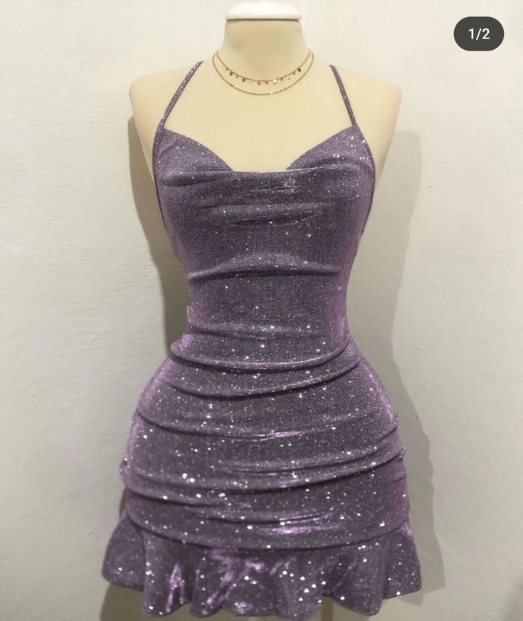 Vestido corto de fiesta con tirantes morados brillantes TP2029