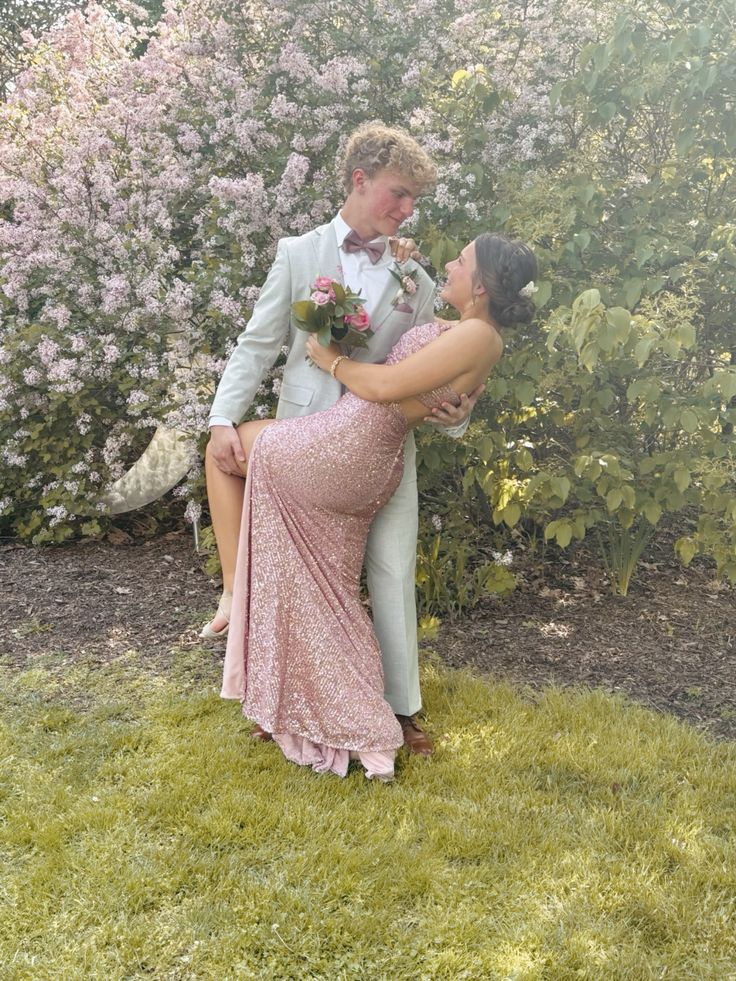Vestido de noche rosa de sirena con un solo hombro, lentejuelas, abertura hasta el suelo TP2049