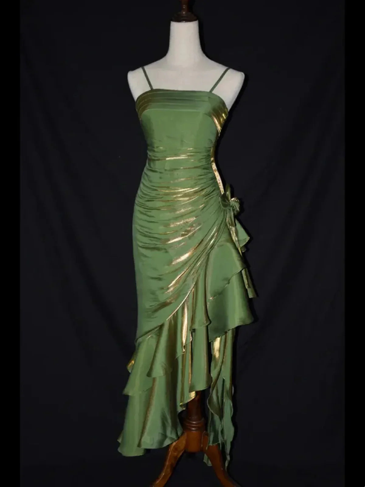Vestido de fiesta elegante de satén con tirantes verdes, corte asimétrico, vestido de noche verde para graduación TP2123