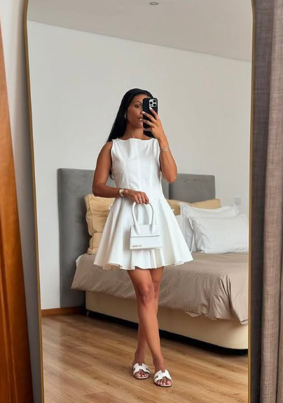 Chic White A-Line Round Neck Mini Dress Homecoming Dress TP2133