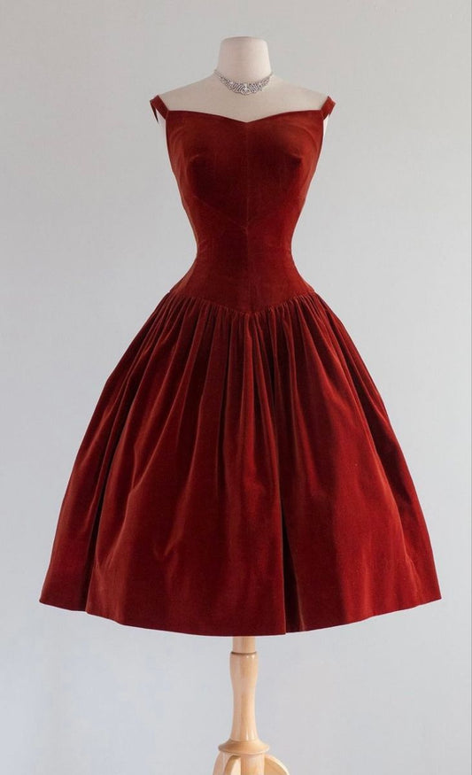 Vestido de noche corto de terciopelo burdeos, corte A, hombros descubiertos, TP2137