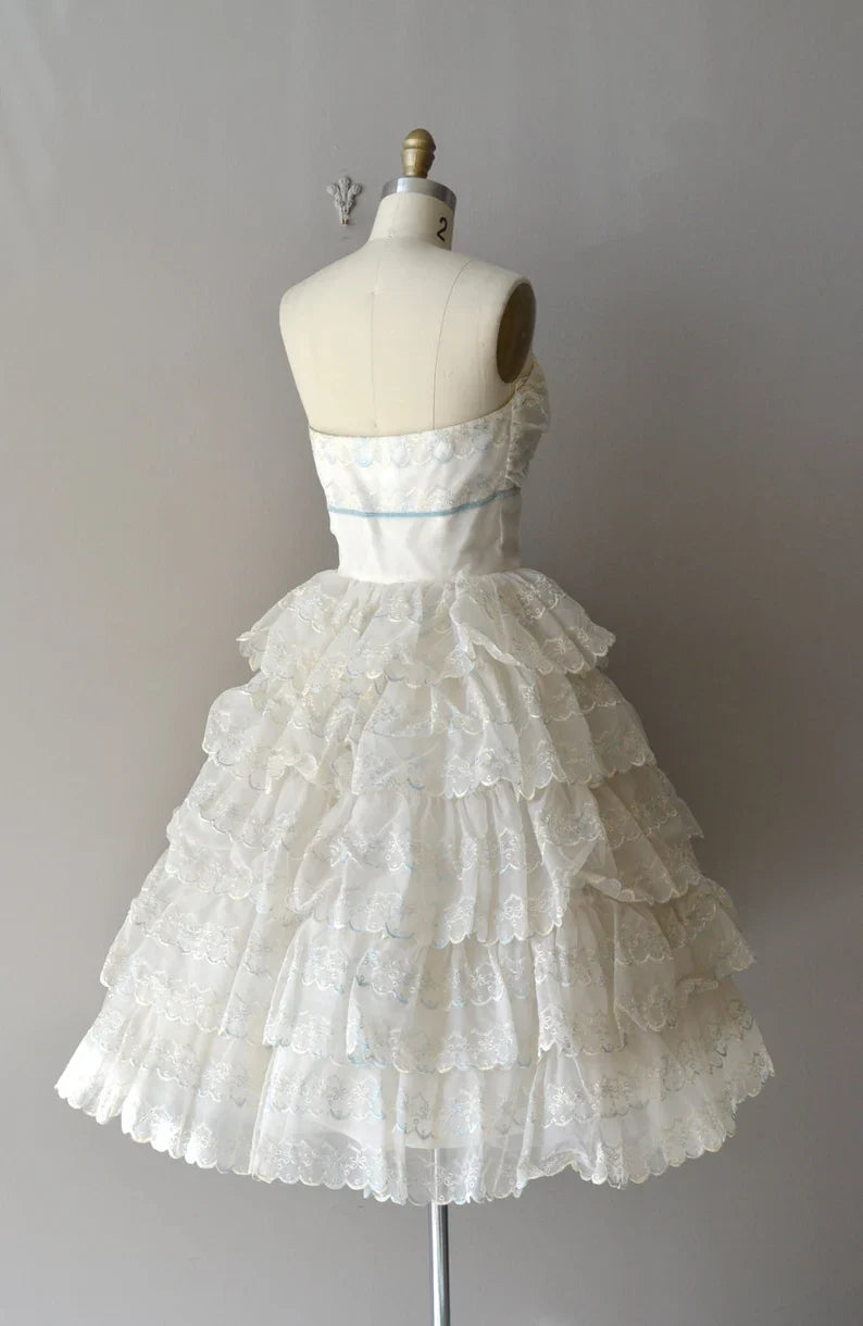 Vestido vintage blanco sin tirantes, con volantes y encaje, corto, para fiesta de cumpleaños y graduación, TP2196
