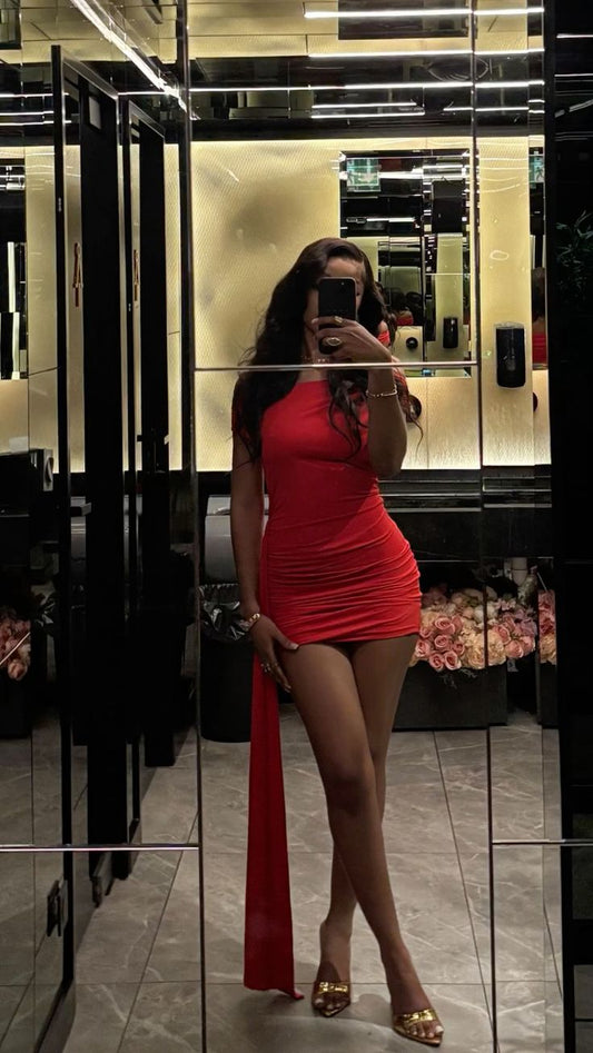 Vestido de fiesta sexy rojo, sin mangas, ajustado, corto, con hombros descubiertos TP2225