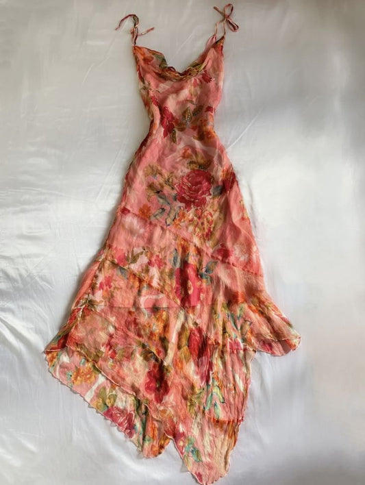 Vestido de noche con estampado vintage, tirantes finos y falda irregular TP2265
