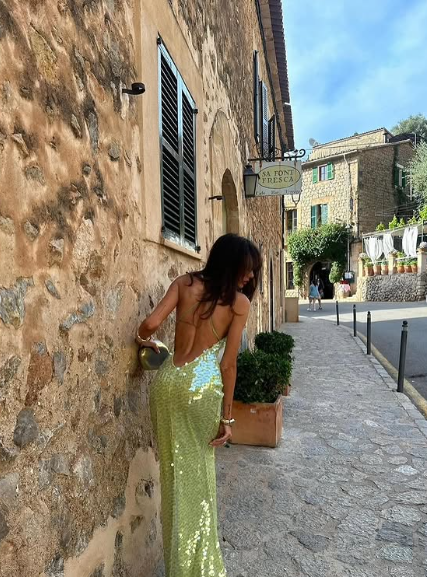 Vestido de noche sexy de corte bajo con cuello halter, lentejuelas verdes, espalda descubierta, largo hasta el suelo, TP2278