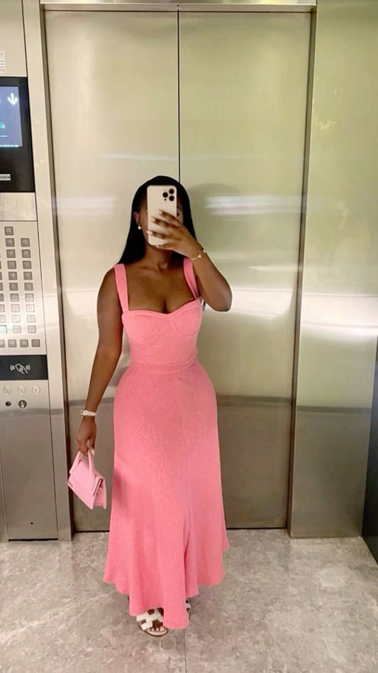 Vestido de fiesta rosa con tirantes finos, escote corazón, sin mangas y largo hasta los tobillos TP2311