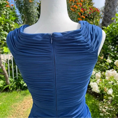 Vestido de noche vintage azul marino sin tirantes, sin mangas, con volantes y corte sirena de tul TP2317
