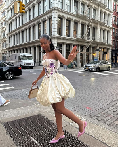 Vestido de fiesta corto elegante con tutú bordado, sin tirantes, color marfil, TP2357