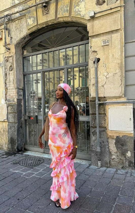 Hermoso vestido de fiesta de gasa con volantes, cuello halter, sin mangas y bloques de color, largo hasta los tobillos TP2403
