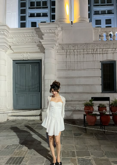Elegant White Strapless Sweetheart Neck A-Line Short Party Dress Homecoming Dress TP2479