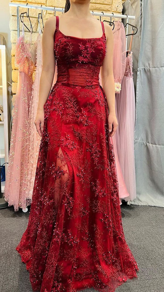 Hermoso vestido de noche largo sin mangas con tirantes y cuentas en color burdeos TP2482