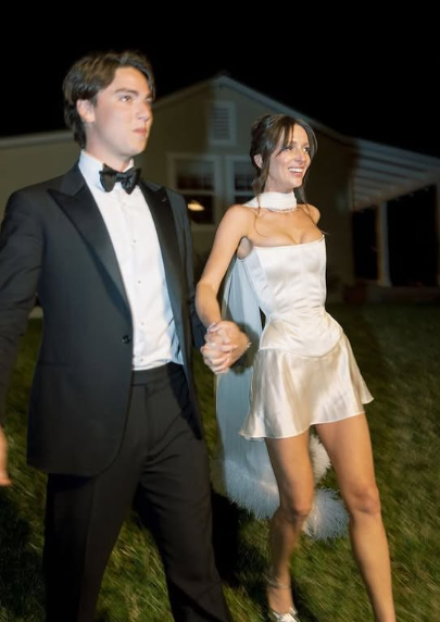 Vestido de fiesta corto de satén blanco sencillo sin tirantes TP2566