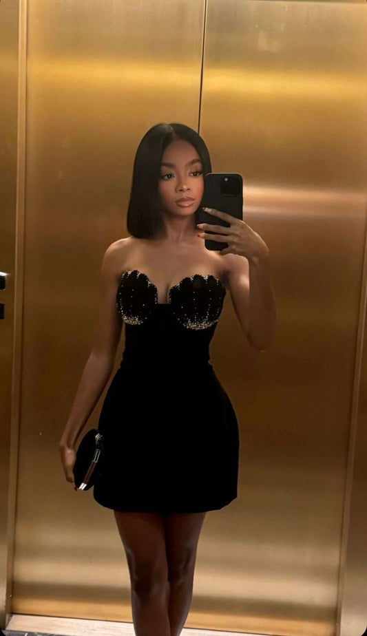 Elegante minivestido de fiesta de terciopelo negro sin tirantes, vestido de noche TP2639