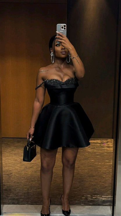 Sexy Black Sequined Satin A-Line Mini Party Dress Homecoming Dress TP2661
