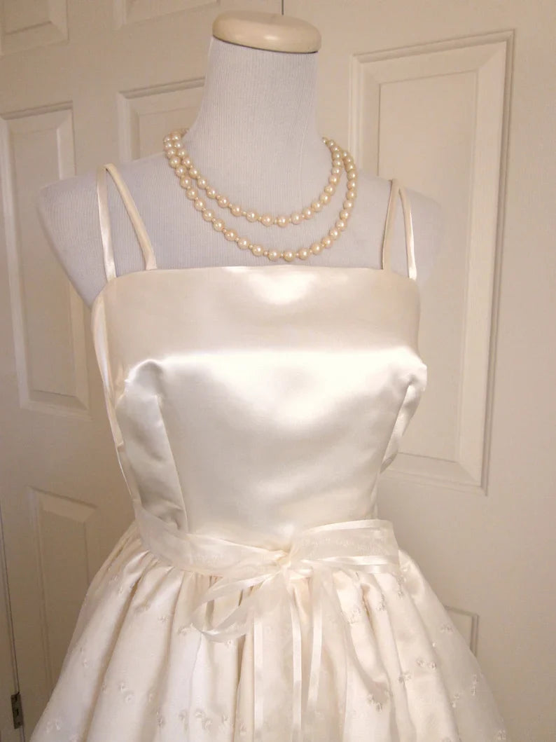 Ivory Lace Strap A-line Satin Short Birthday Party Dress Homecoming Dress TP2722