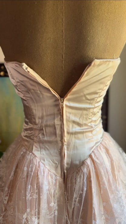 Vestido de fiesta vintage rosa sin tirantes con encaje y lentejuelas, escote corazón, corte A, TP2741